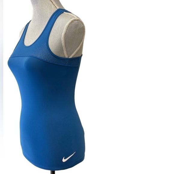 Nike Pro Hypercool Tank Top Womens Size X- Small Blue Workout Yoga, Gym, Run - Picture 3 of 5